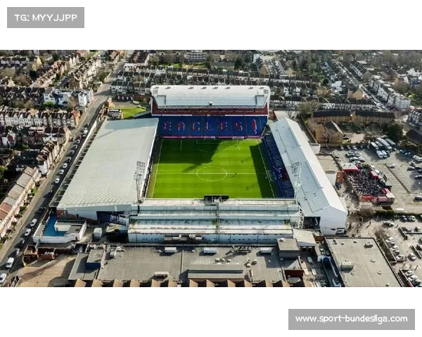 迁移电缆与新建更衣室，水晶宫主场升级细节曝光